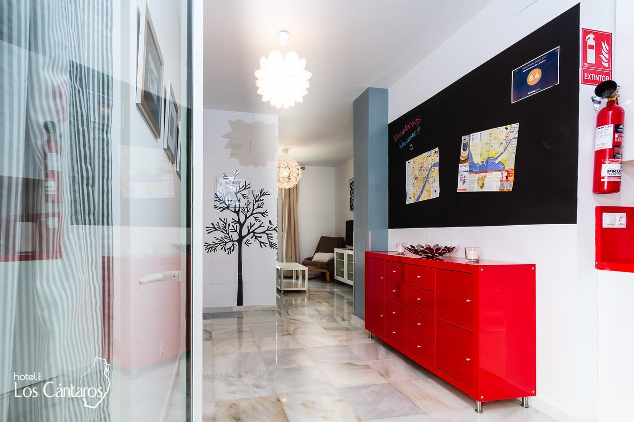 Apartamentos Los Cantaros Ел Пуерто де Санта Мария Екстериор снимка