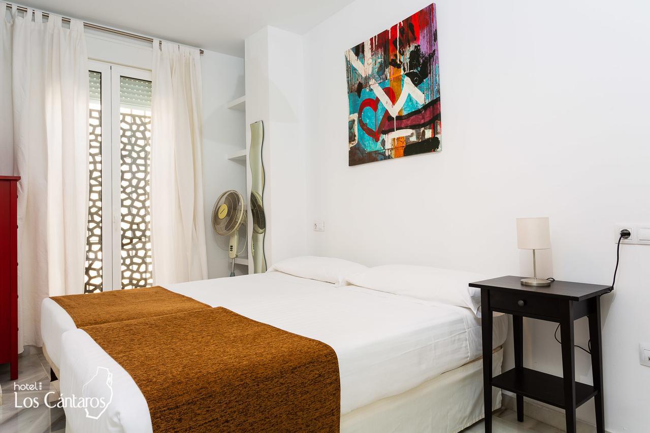 Apartamentos Los Cantaros Ел Пуерто де Санта Мария Екстериор снимка