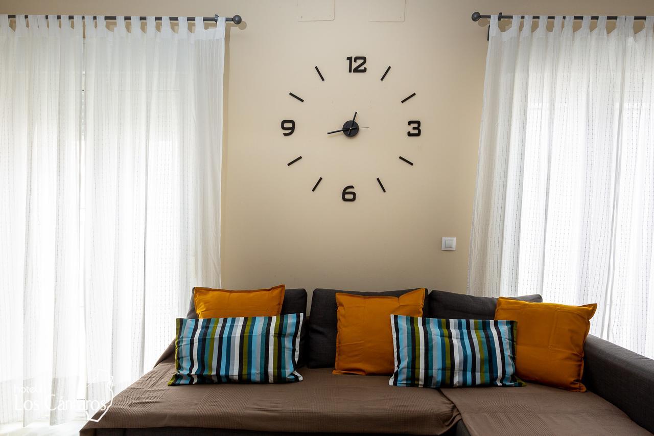 Apartamentos Los Cantaros Ел Пуерто де Санта Мария Екстериор снимка
